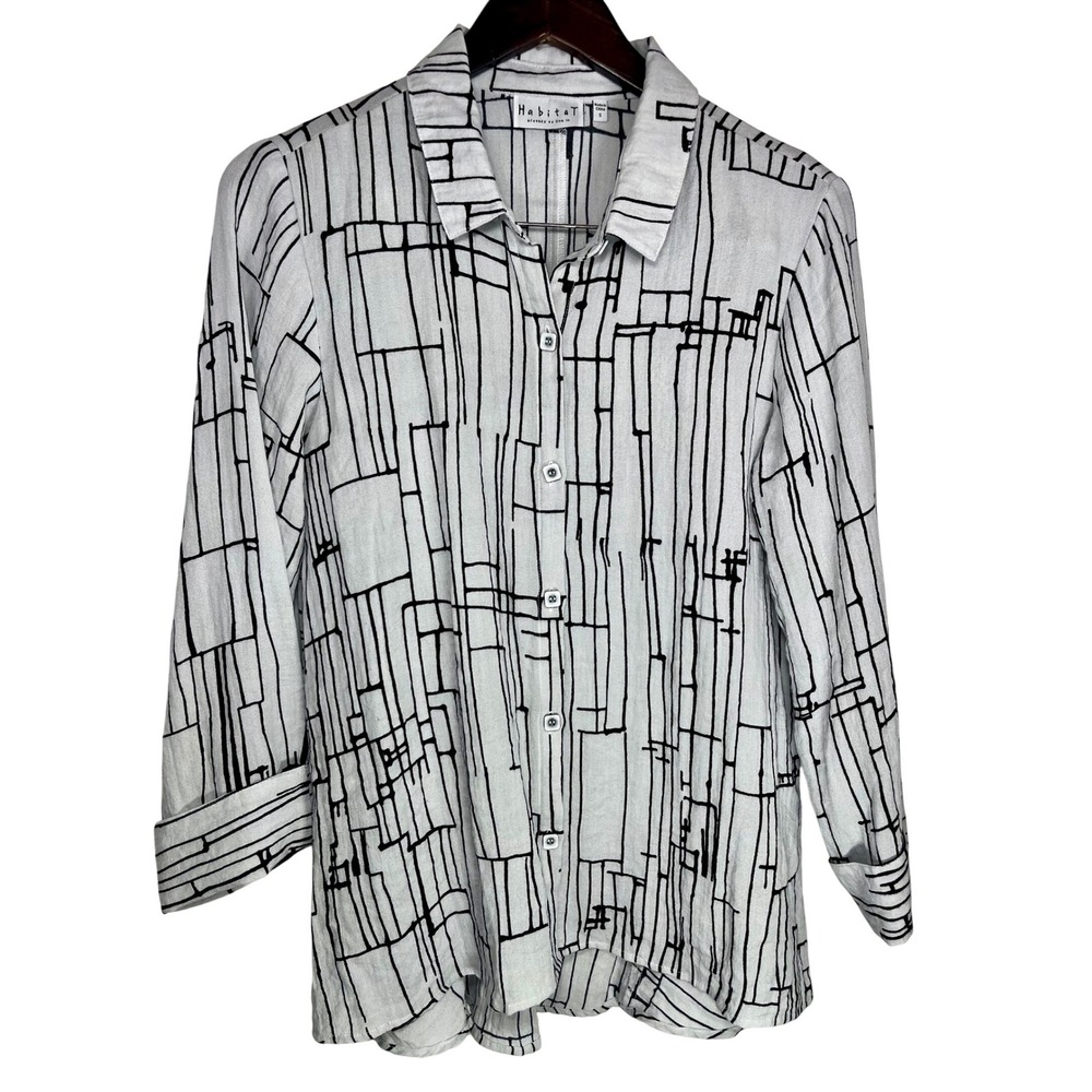 Habitat Button Up Blouse Womens Small White Black Abstract Grid Print